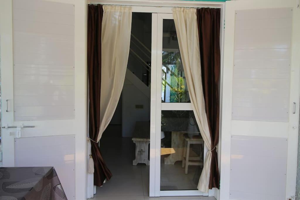 Residence Les Cygnes, Pereybere. Pereybere Beach Exterior foto